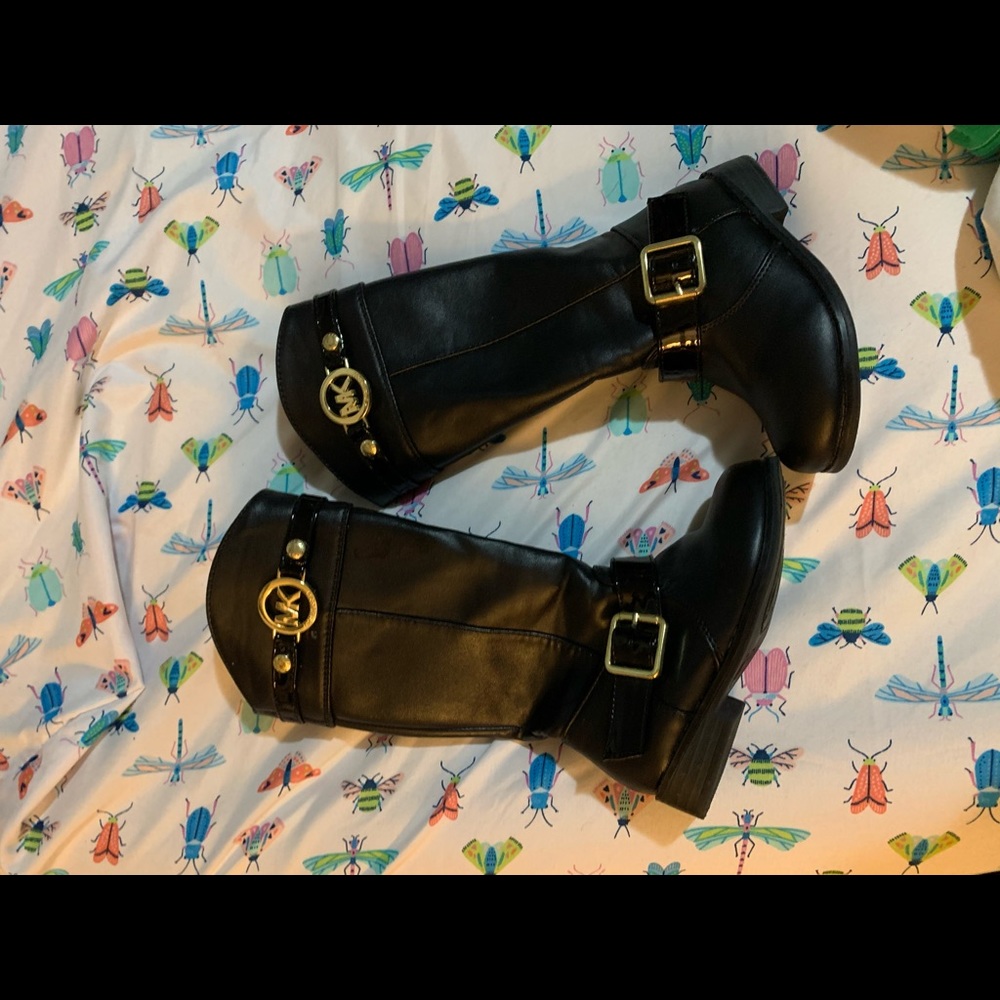 Size 8 toddler Michael Kors tall boots